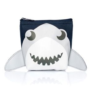 Cool Zip Snackers -Shark
